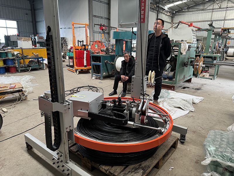 全自動(dòng)盤線機(jī)使用過(guò)程需要注意哪些